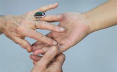 手相感情线详解