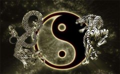 李嘉诚的八字，看运势情况发展