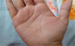 揭秘人缘好的手相特征,有的人有,有的人没有