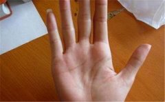 分析有钱手相女有哪些特征