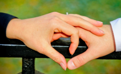 這種富翁手相人 一般經過努力就能成功