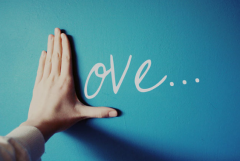 從四條線手相狀況看感情