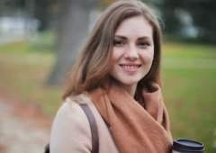  雙生痣是好還是壞呢 長在人中的痣代表什麼命運如何