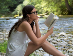 財庫紋手相 三角紋在手,富到九十九圖片